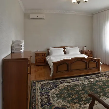 Villa Romantica On Vlaicu-pircalab Chisinau